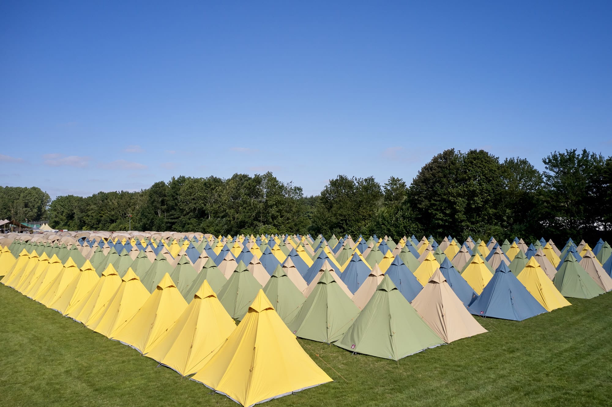 Queen Canvas Tipi Defqon LIFFIN (1) kopie